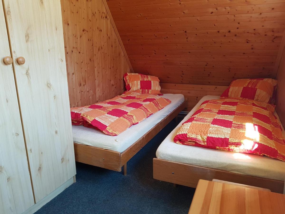 Capkova Chata Hotel Pec pod Sněžkou Eksteriør billede